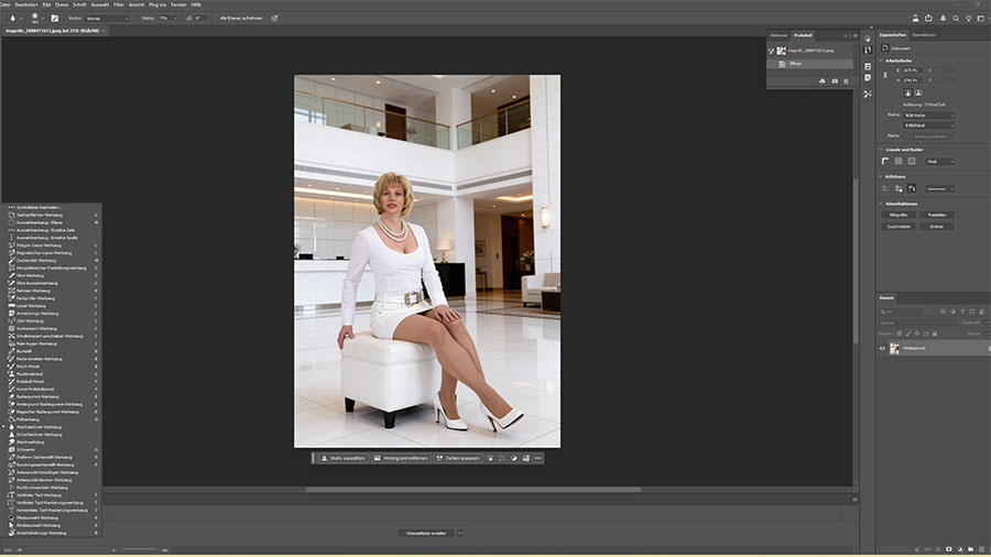 Adobe Photoshop Benutzeroberfläche mit erweitertem Werkzeugkasten und Auswahlwerkzeugen bei der Porträtbearbeitung